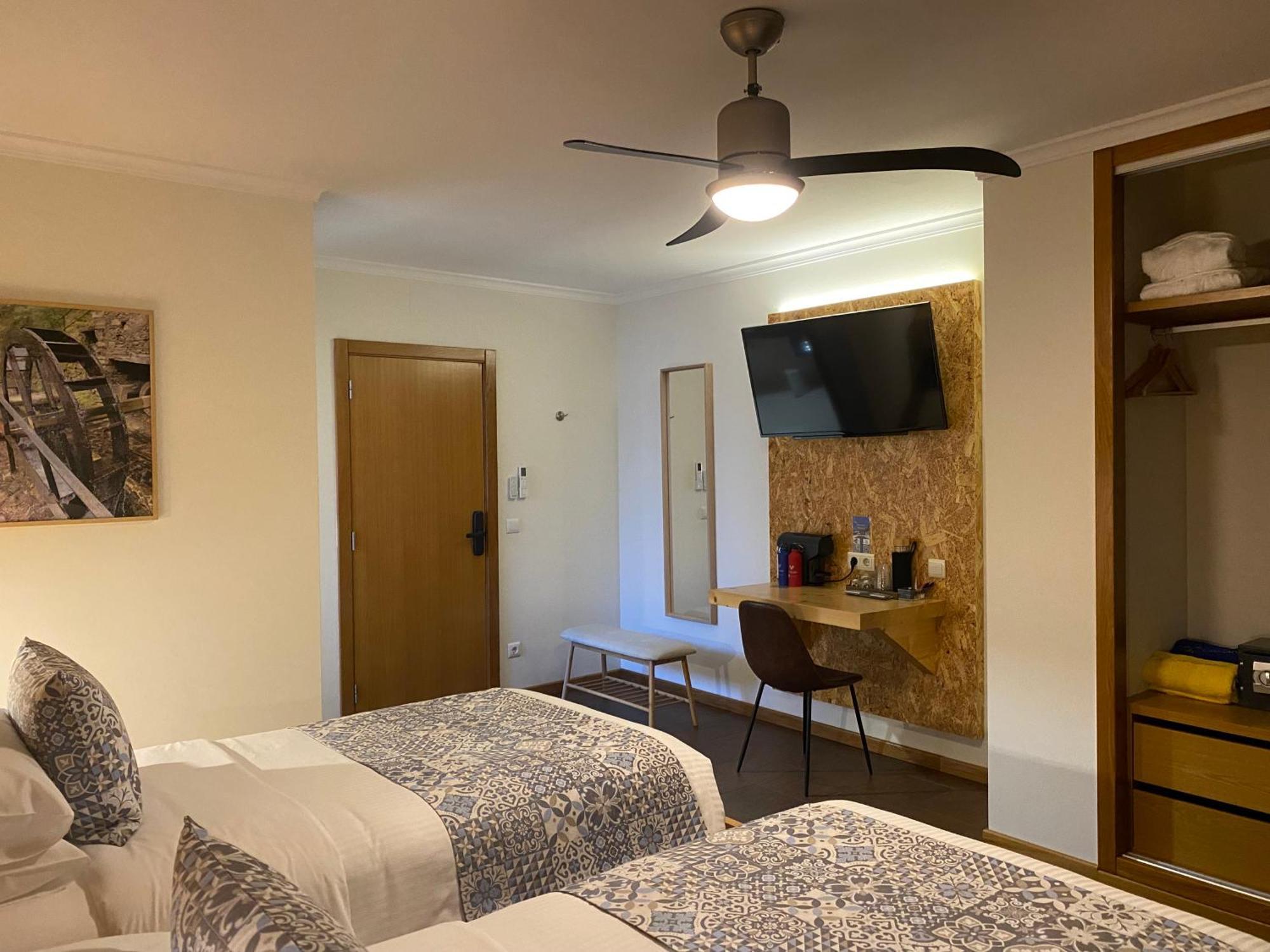 Casa Carvalhal - Adults Only Bed & Breakfast Gois Bagian luar foto