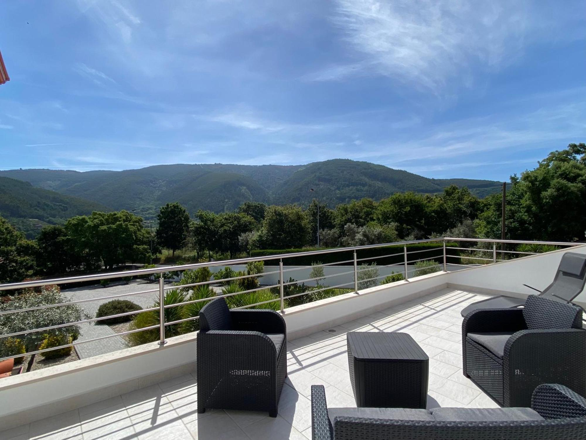Casa Carvalhal - Adults Only Bed & Breakfast Gois Bagian luar foto