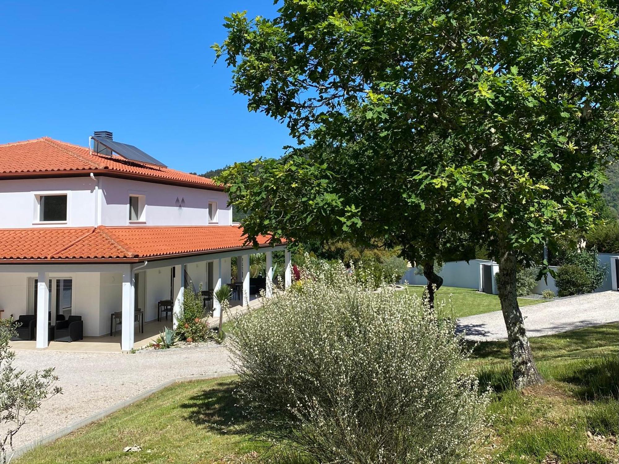 Casa Carvalhal - Adults Only Bed & Breakfast Gois Bagian luar foto
